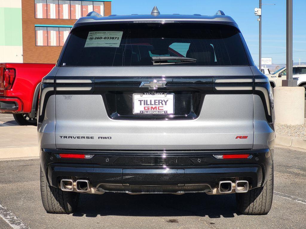 used 2024 Chevrolet Traverse car, priced at $51,995