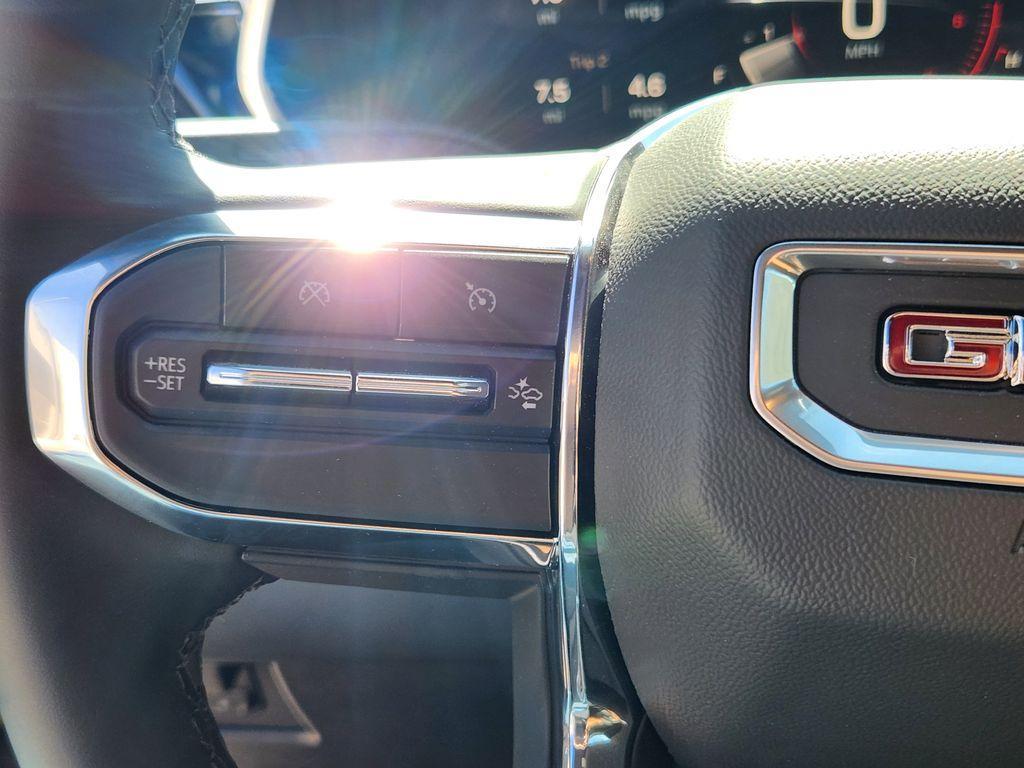 new 2025 GMC Canyon car, priced at $50,465