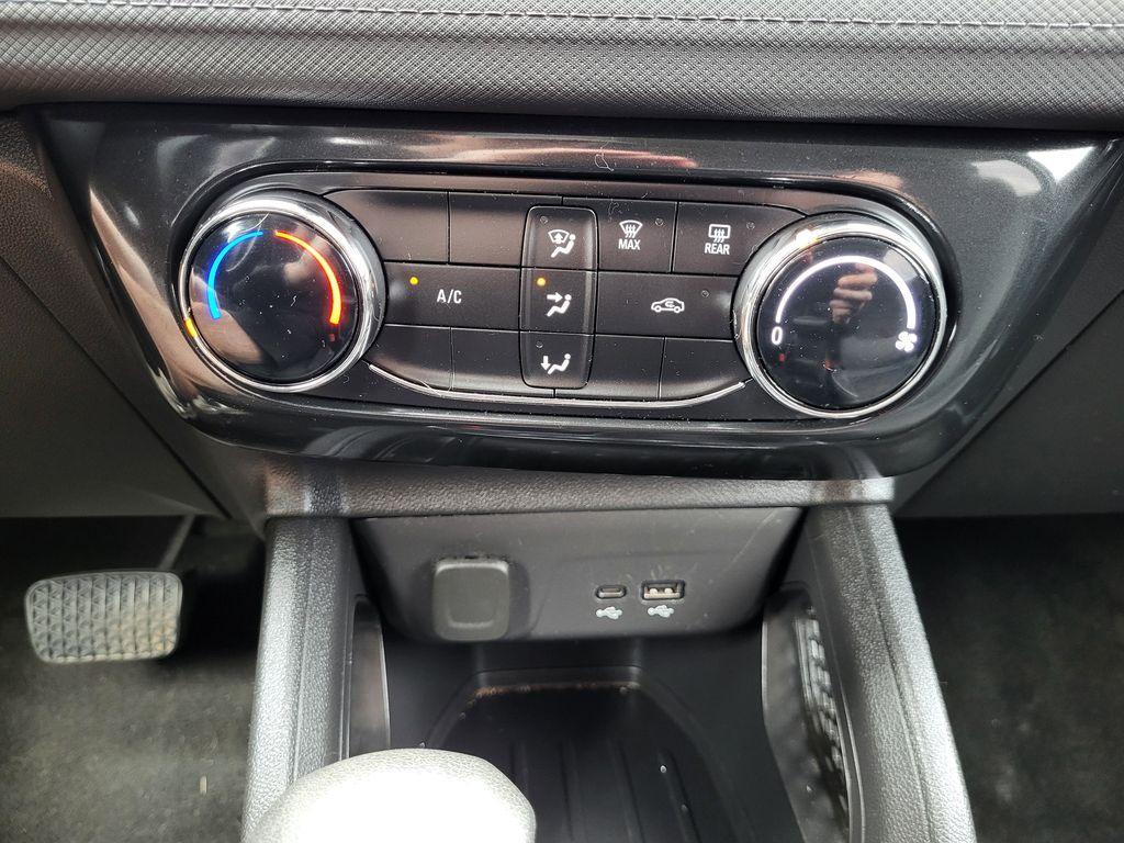 used 2024 Chevrolet TrailBlazer car, priced at $22,995