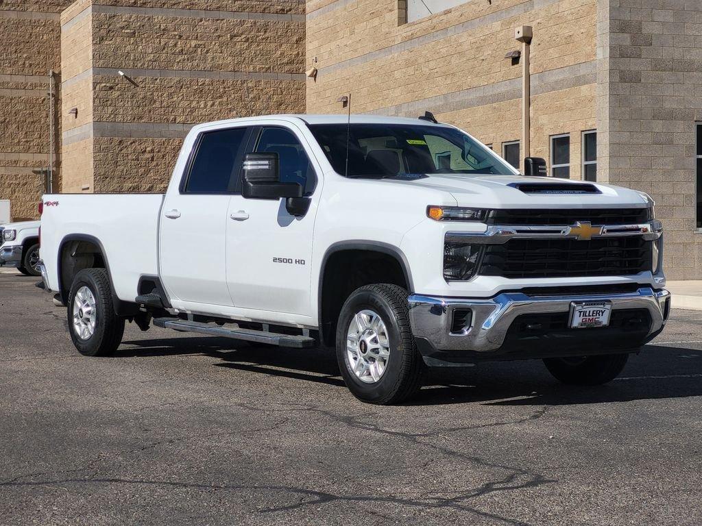 used 2024 Chevrolet Silverado 2500 car, priced at $52,995