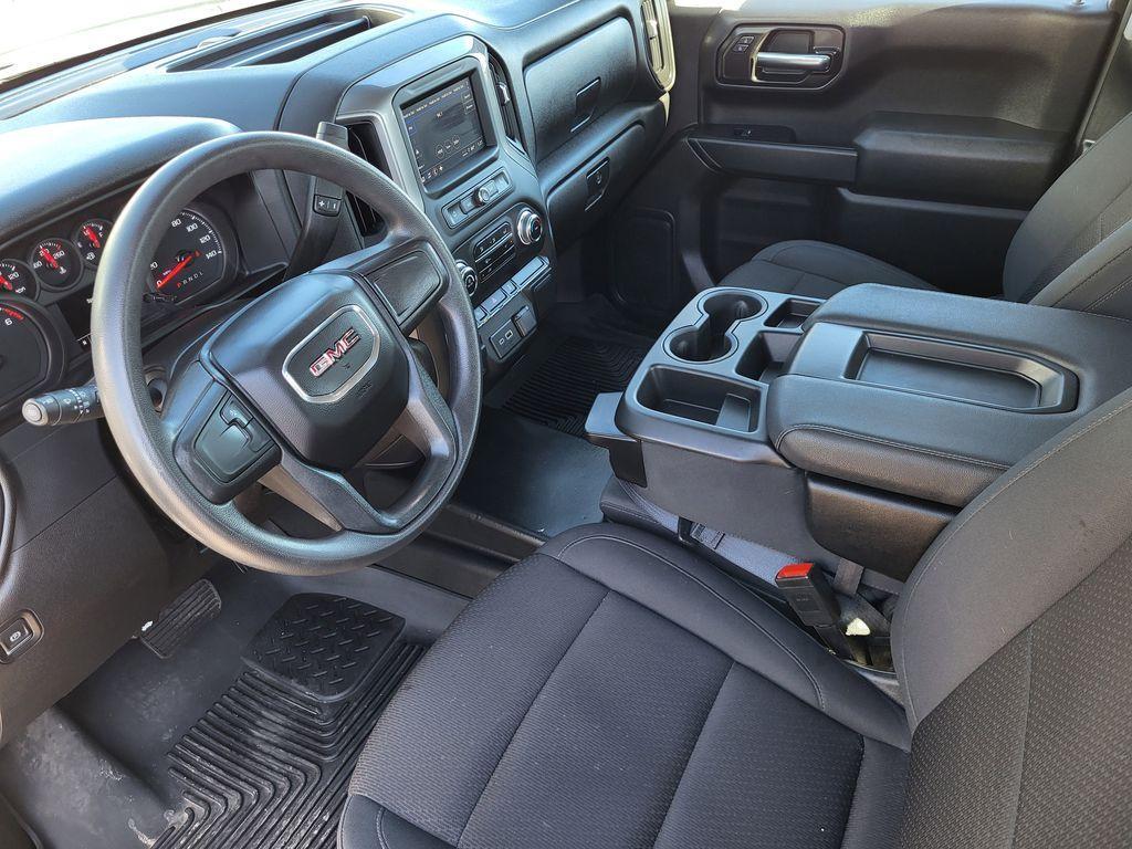 used 2024 GMC Sierra 1500 car, priced at $35,995