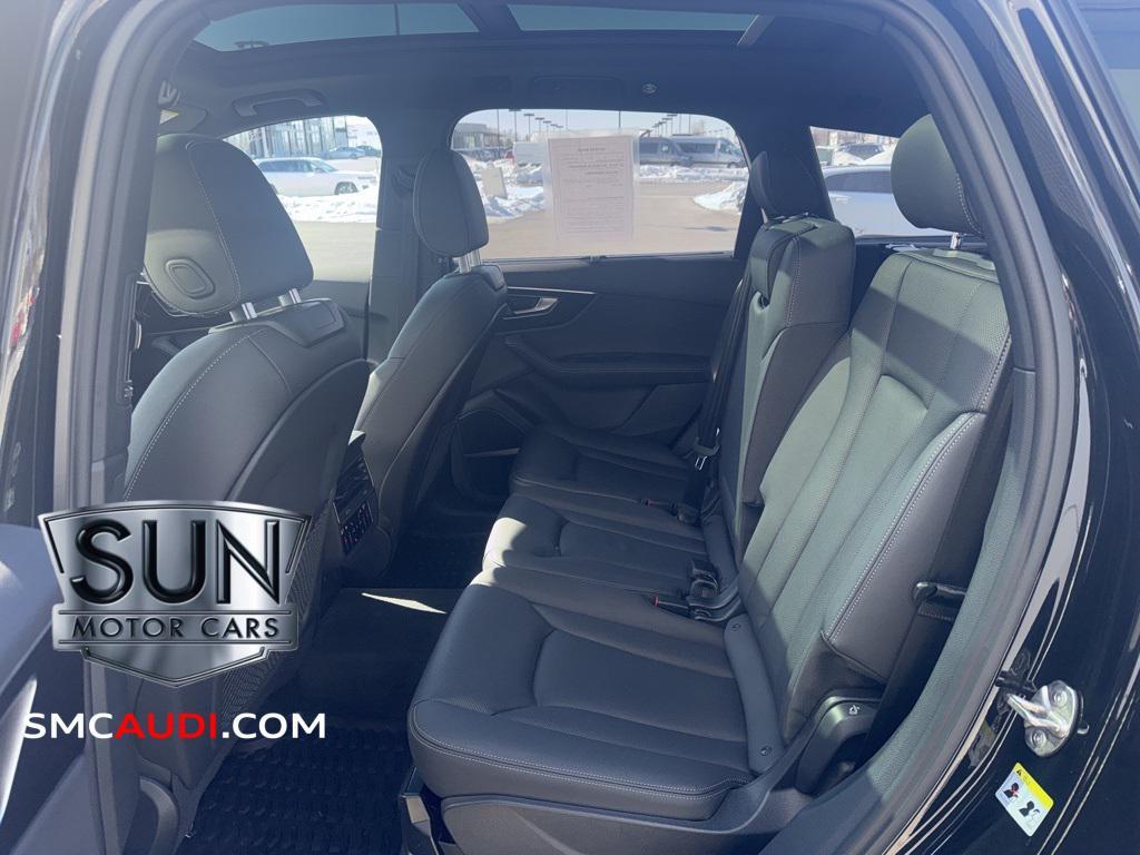 used 2025 Audi Q7 car, priced at $60,400