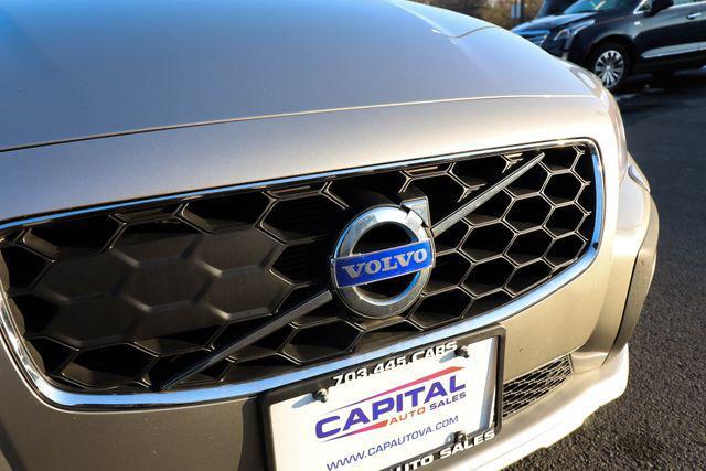 used 2016 Volvo XC70 car, priced at $14,995