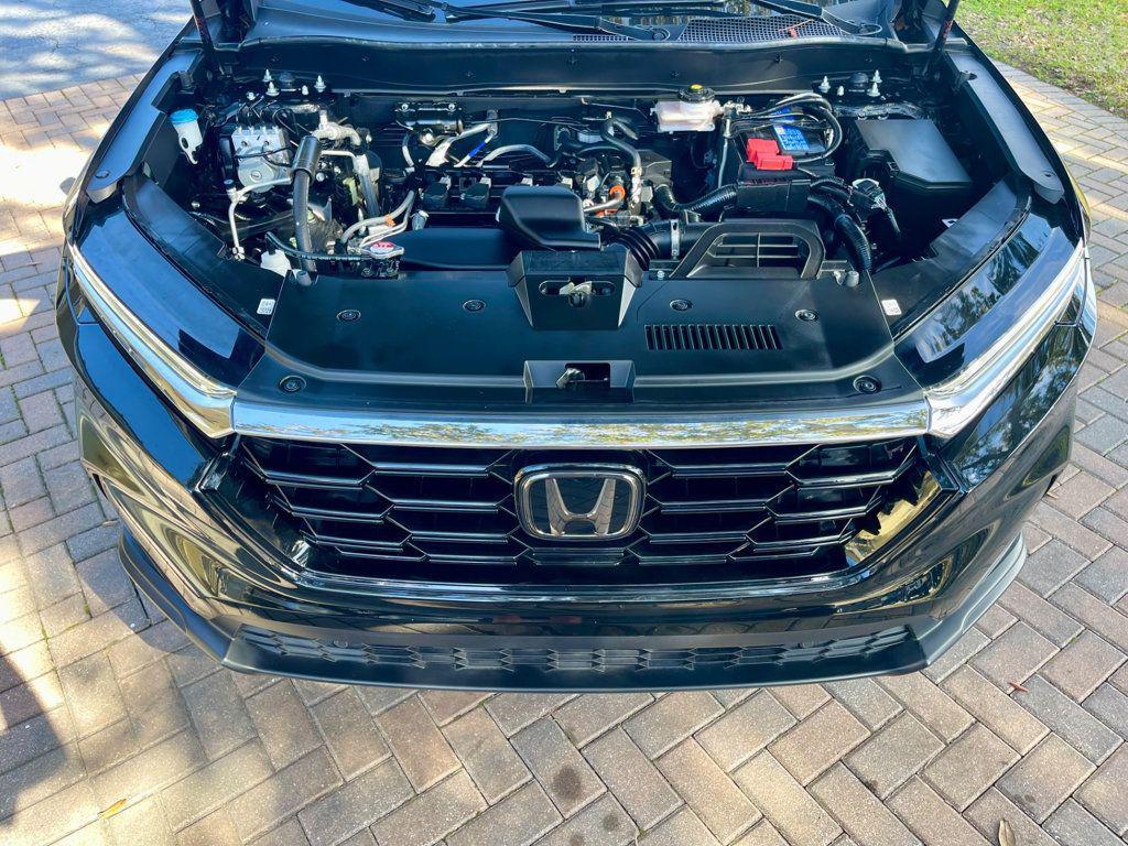 used 2025 Honda CR-V car, priced at $32,985