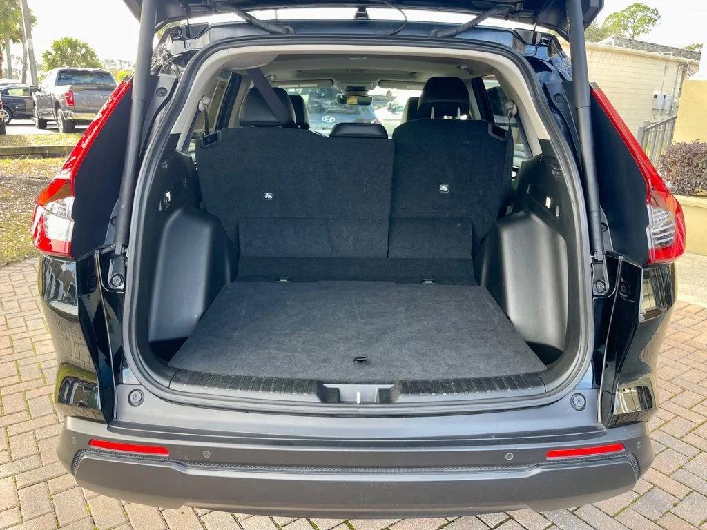 used 2025 Honda CR-V car, priced at $32,985