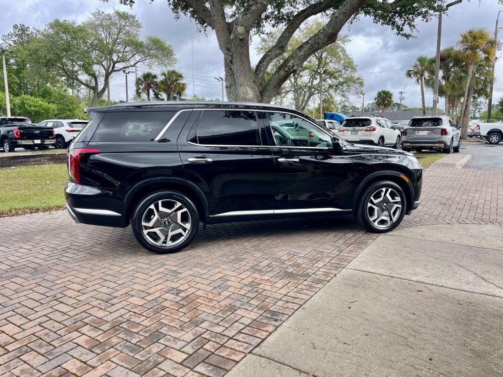 used 2025 Hyundai Palisade car, priced at $40,785