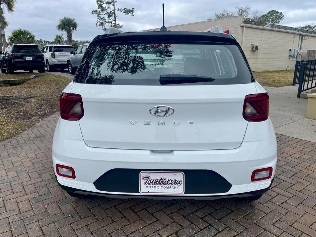 used 2025 Hyundai Venue car, priced at $22,985