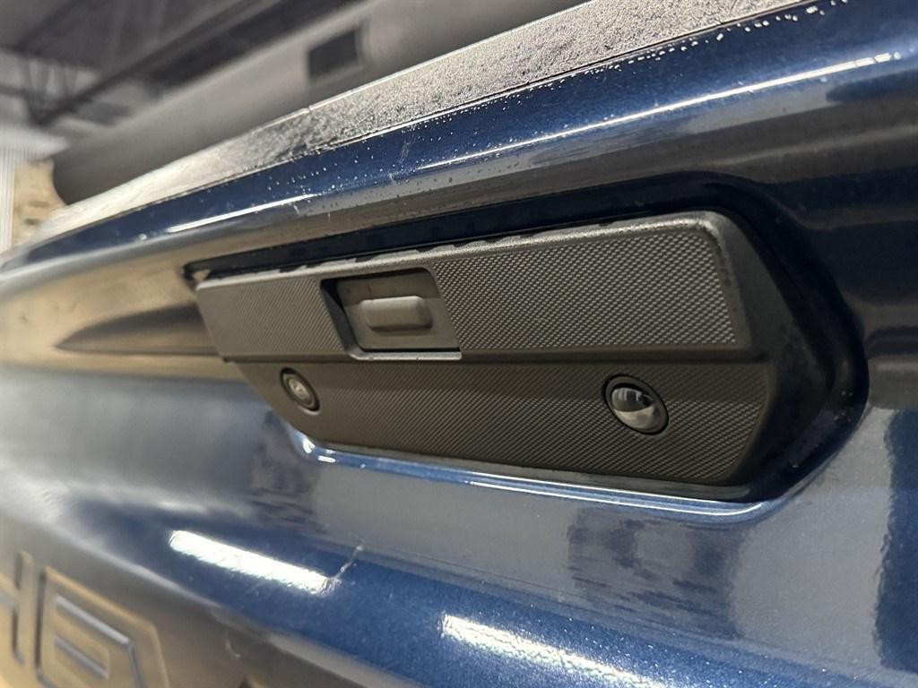 used 2020 Chevrolet Silverado 1500 car, priced at $31,900