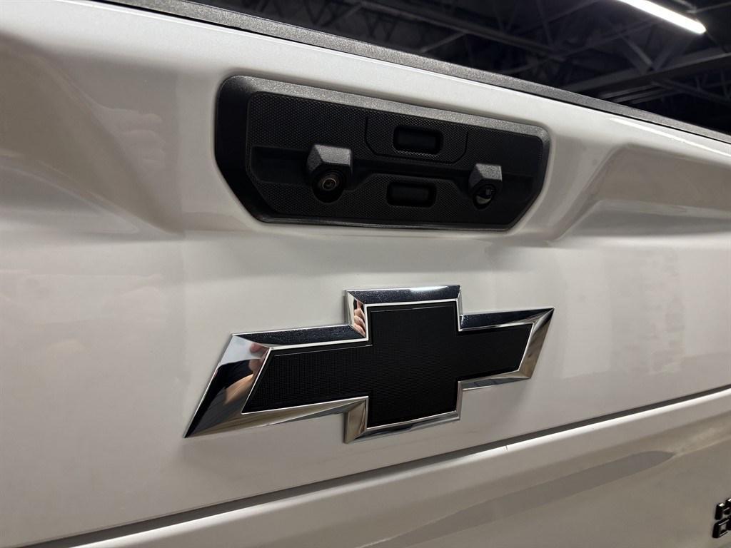 used 2022 Chevrolet Silverado 2500 car, priced at $62,900