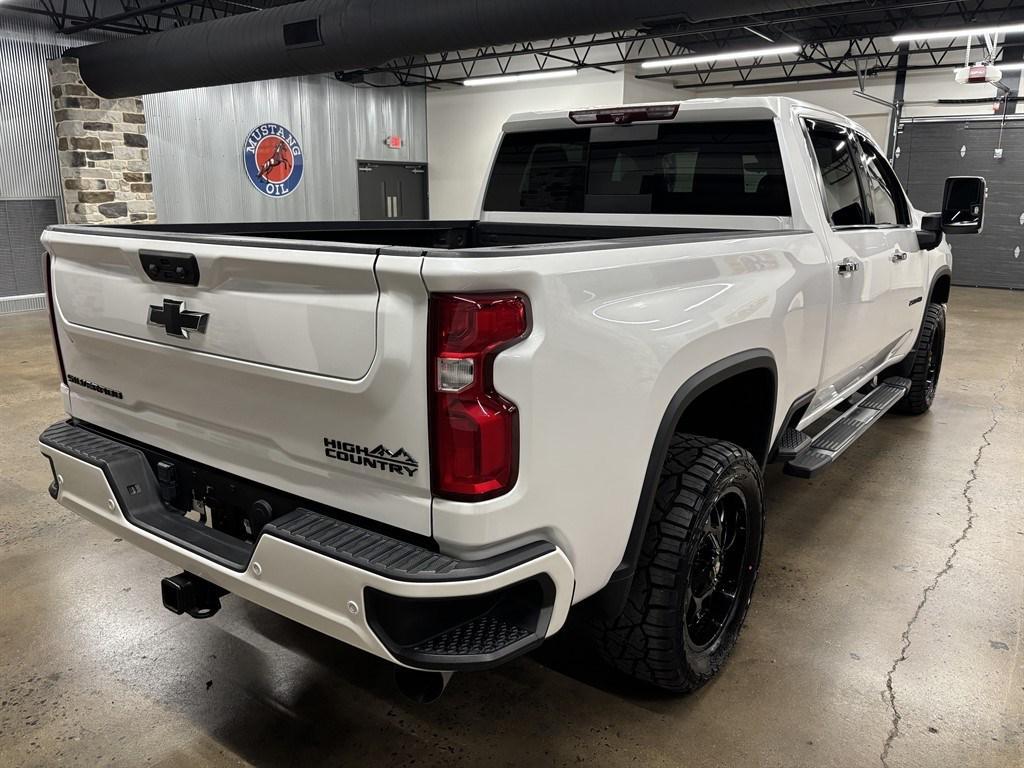 used 2022 Chevrolet Silverado 2500 car, priced at $62,900