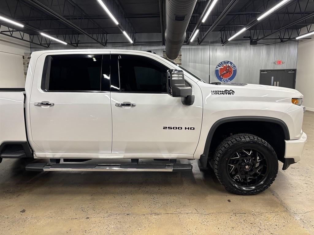 used 2022 Chevrolet Silverado 2500 car, priced at $62,900