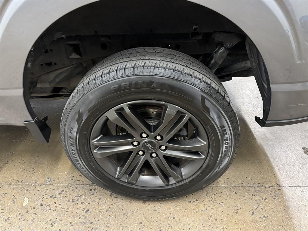 used 2022 Ford F-150 car, priced at $37,900