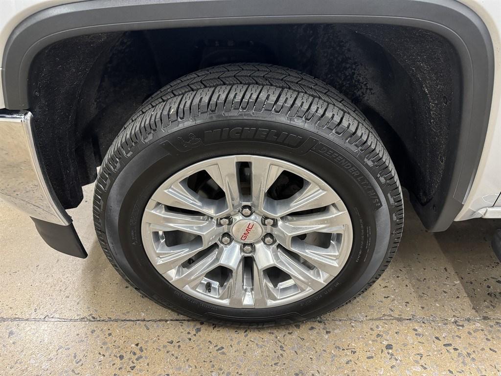 used 2017 GMC Sierra 1500 car, priced at $29,900