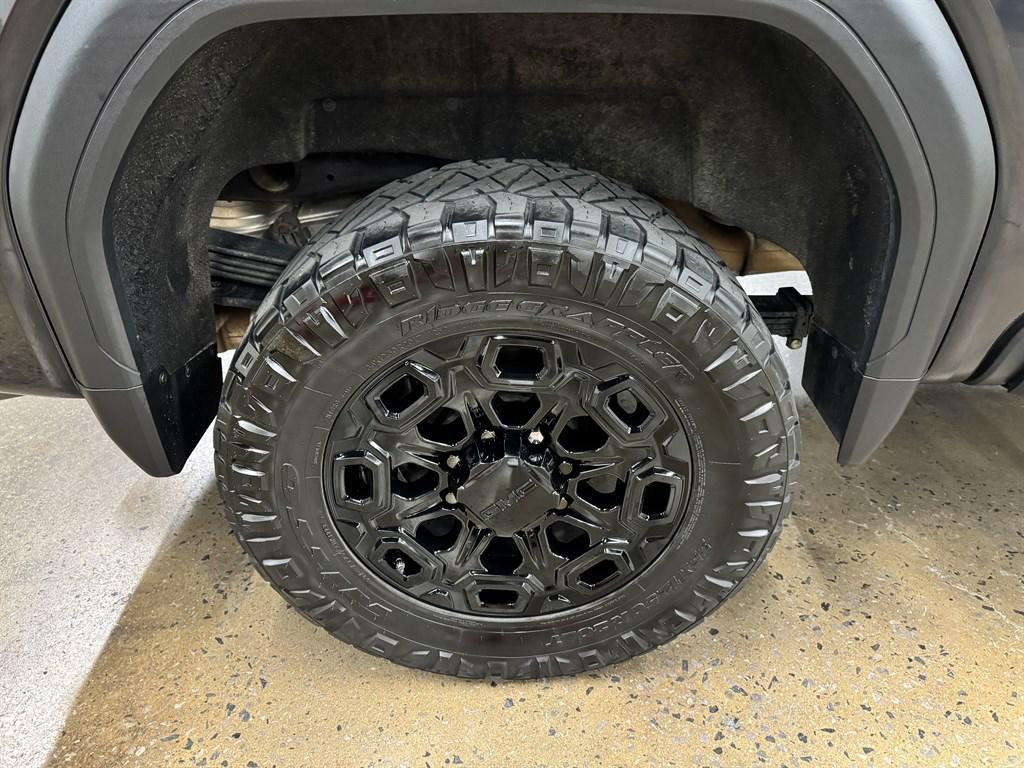 used 2020 GMC Sierra 2500 car, priced at $52,900