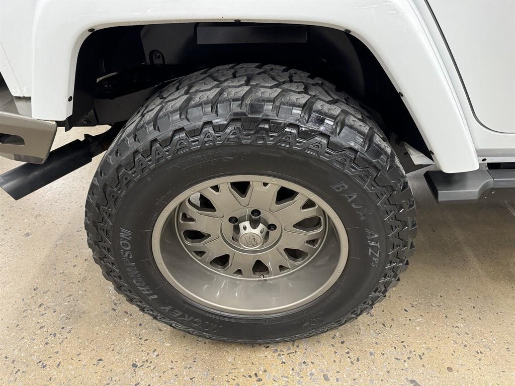 used 2017 Jeep Wrangler Unlimited car, priced at $27,900