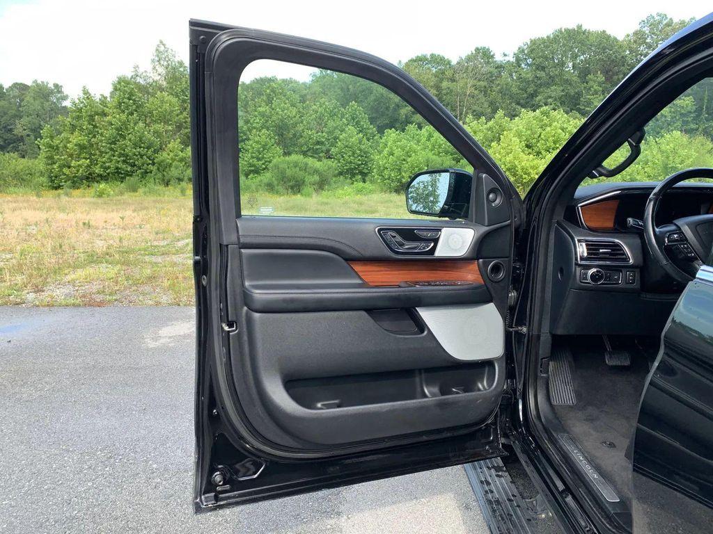 used 2018 Lincoln Navigator L car, priced at $35,900