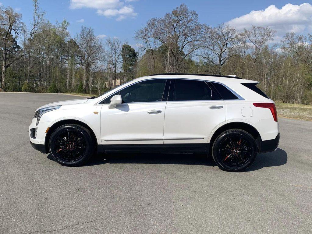 used 2017 Cadillac XT5 car, priced at $19,900