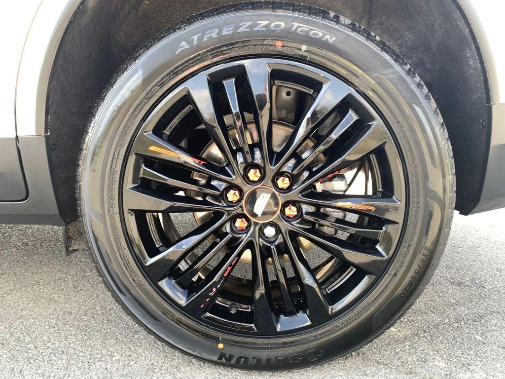 used 2017 Cadillac XT5 car, priced at $19,900