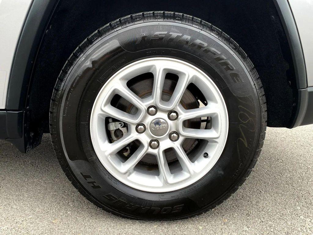 used 2019 Jeep Grand Cherokee car, priced at $21,900