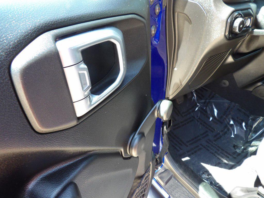 used 2018 Jeep Wrangler Unlimited car, priced at $19,995