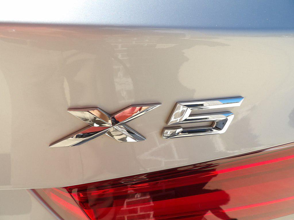 BMW X5 view 33