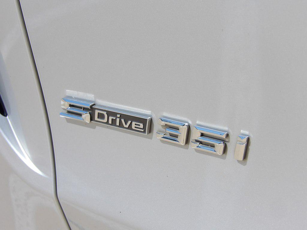 BMW X5 view 35