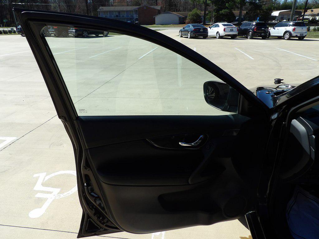 used 2018 Nissan Rogue car, priced at $11,995