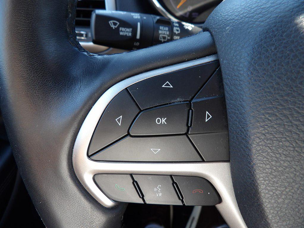 used 2019 Jeep Grand Cherokee car, priced at $17,995