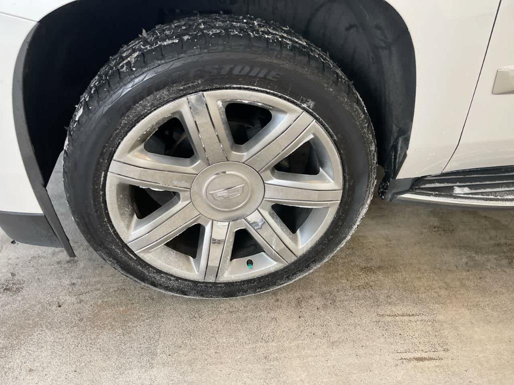 used 2020 Cadillac Escalade car, priced at $36,548