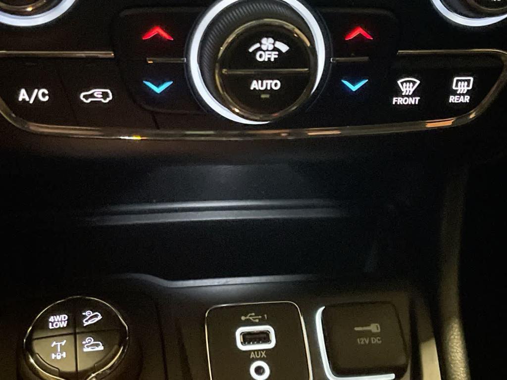 used 2019 Jeep Cherokee car, priced at $17,956