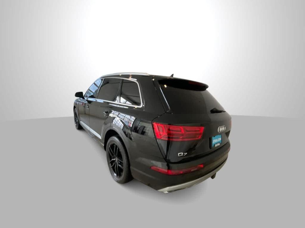 used 2019 Audi Q7 car, priced at $22,102
