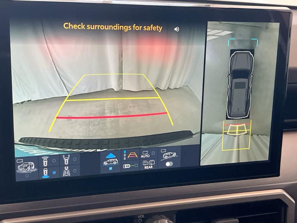 new 2025 Toyota 4Runner Hybrid car, priced at $59,753