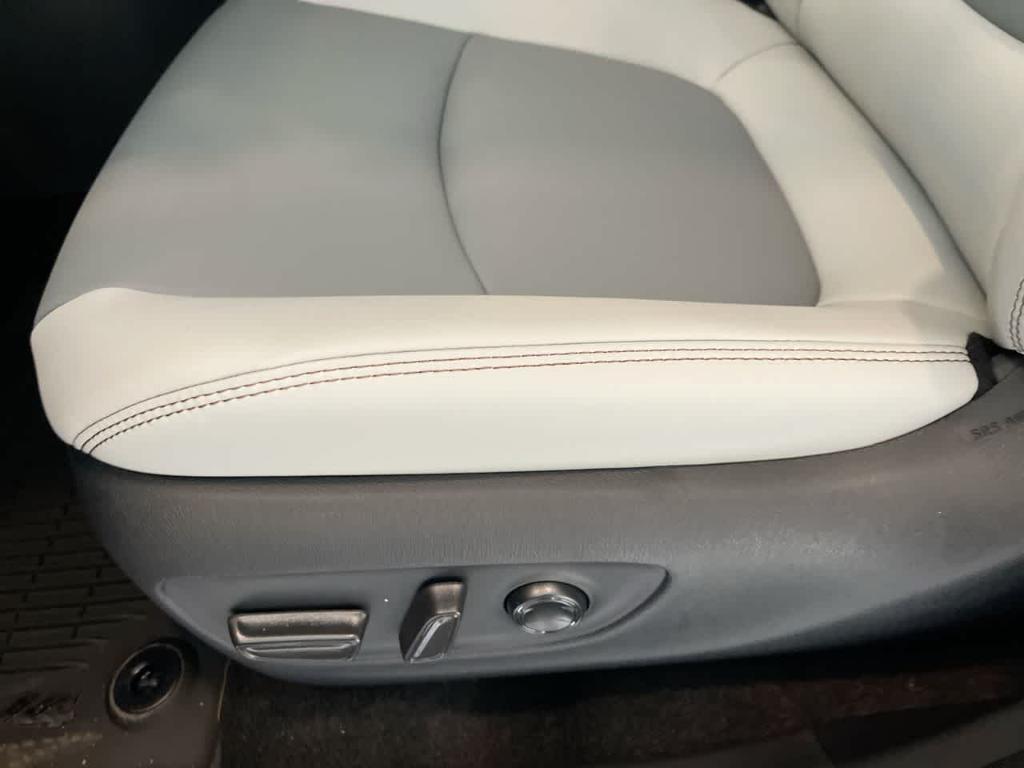 new 2025 Toyota RAV4 car, priced at $39,275