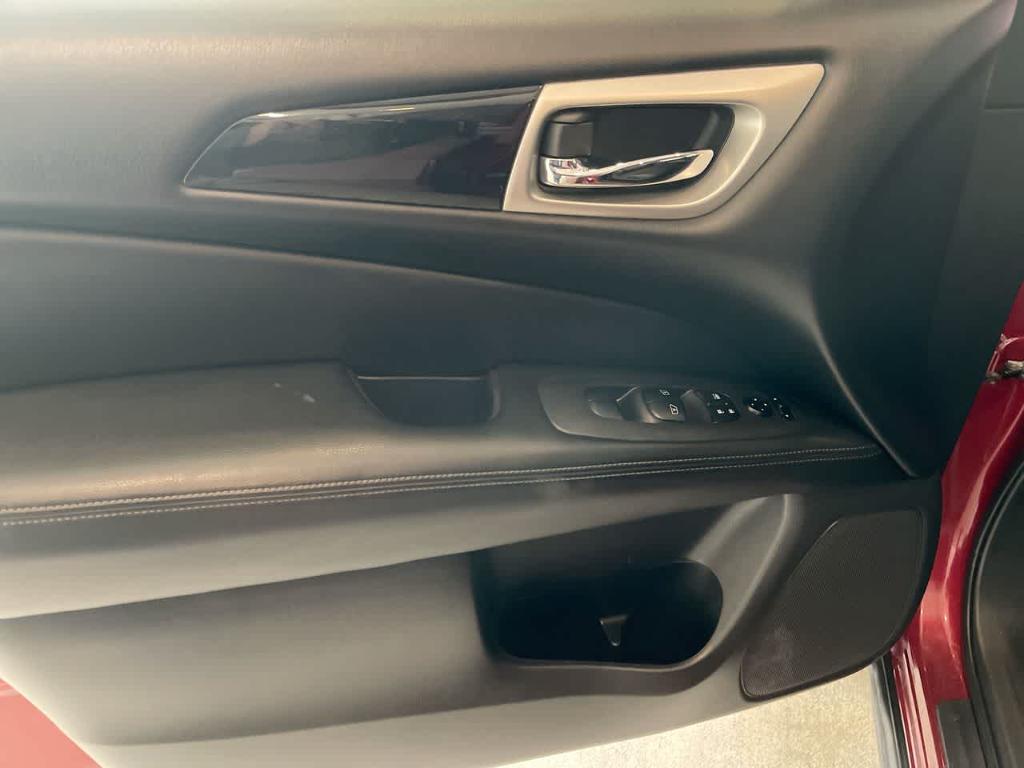 used 2018 Nissan Pathfinder car, priced at $12,298