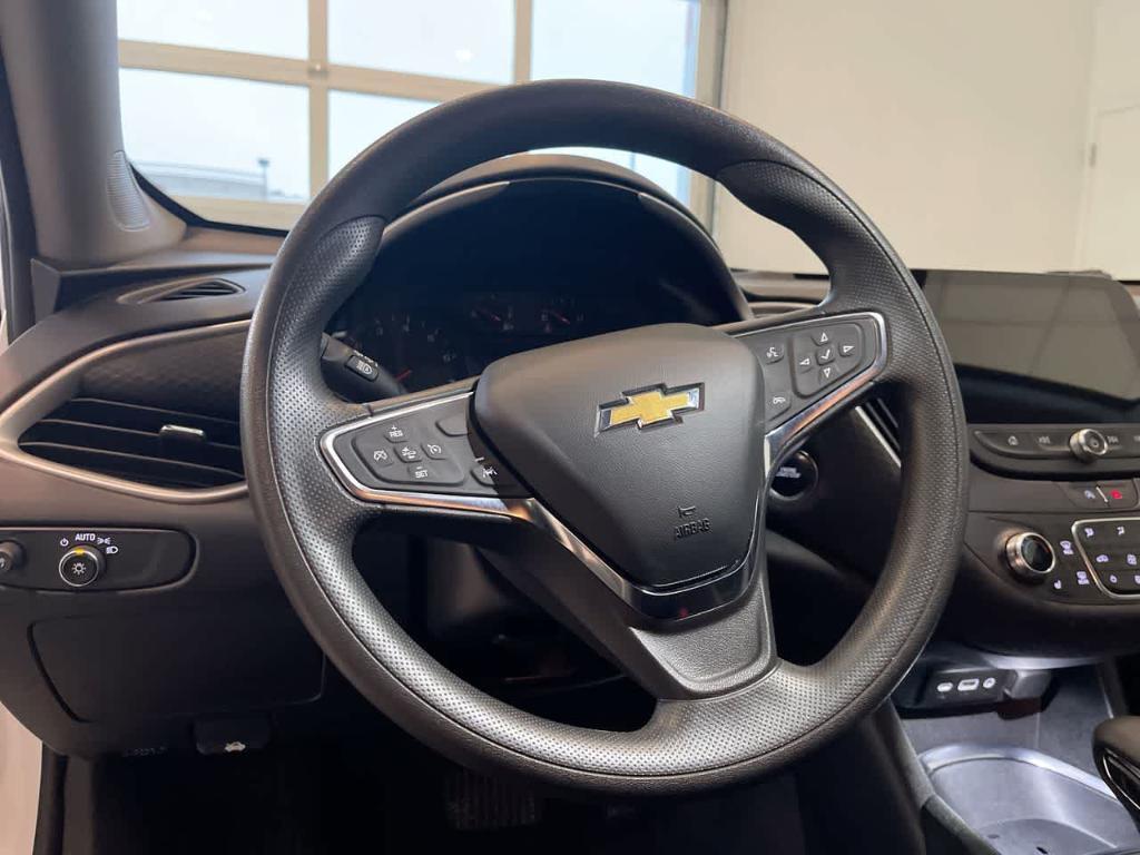used 2023 Chevrolet Malibu car, priced at $16,499