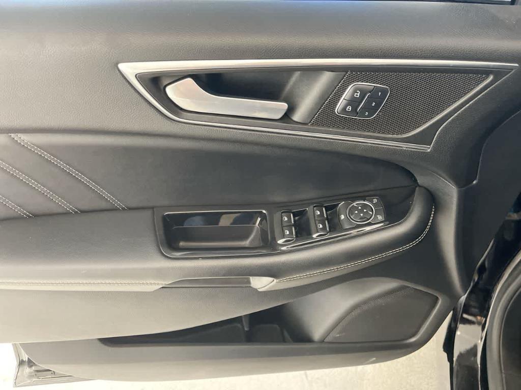 used 2016 Ford Edge car, priced at $19,128