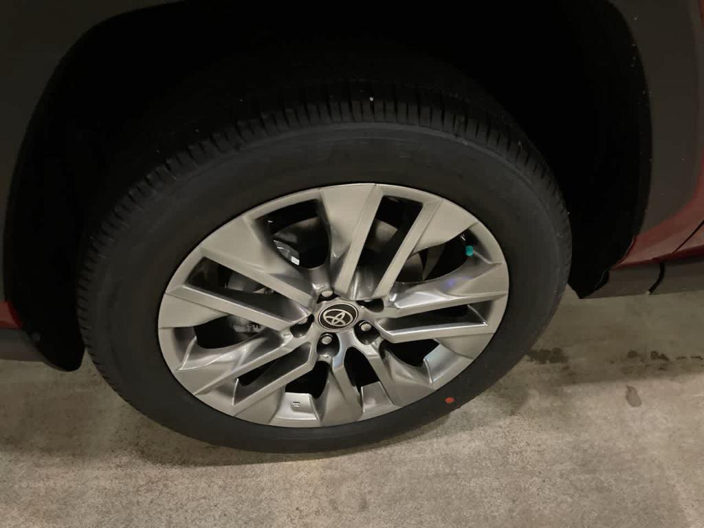 new 2025 Toyota RAV4 car, priced at $39,275