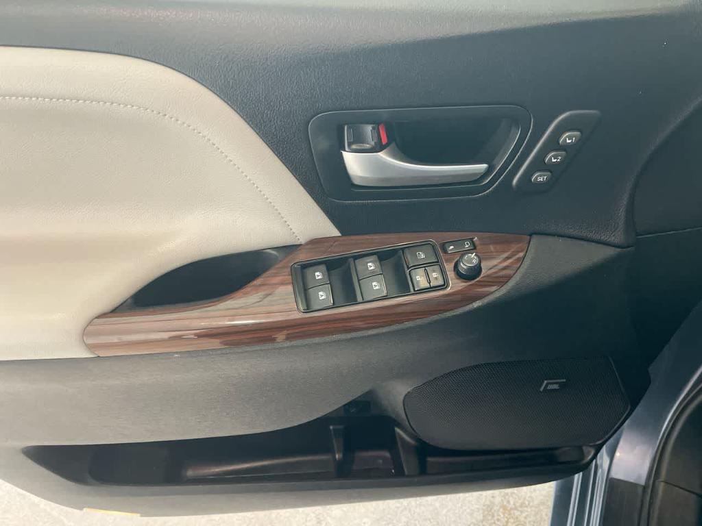 used 2017 Toyota Sienna car, priced at $14,856