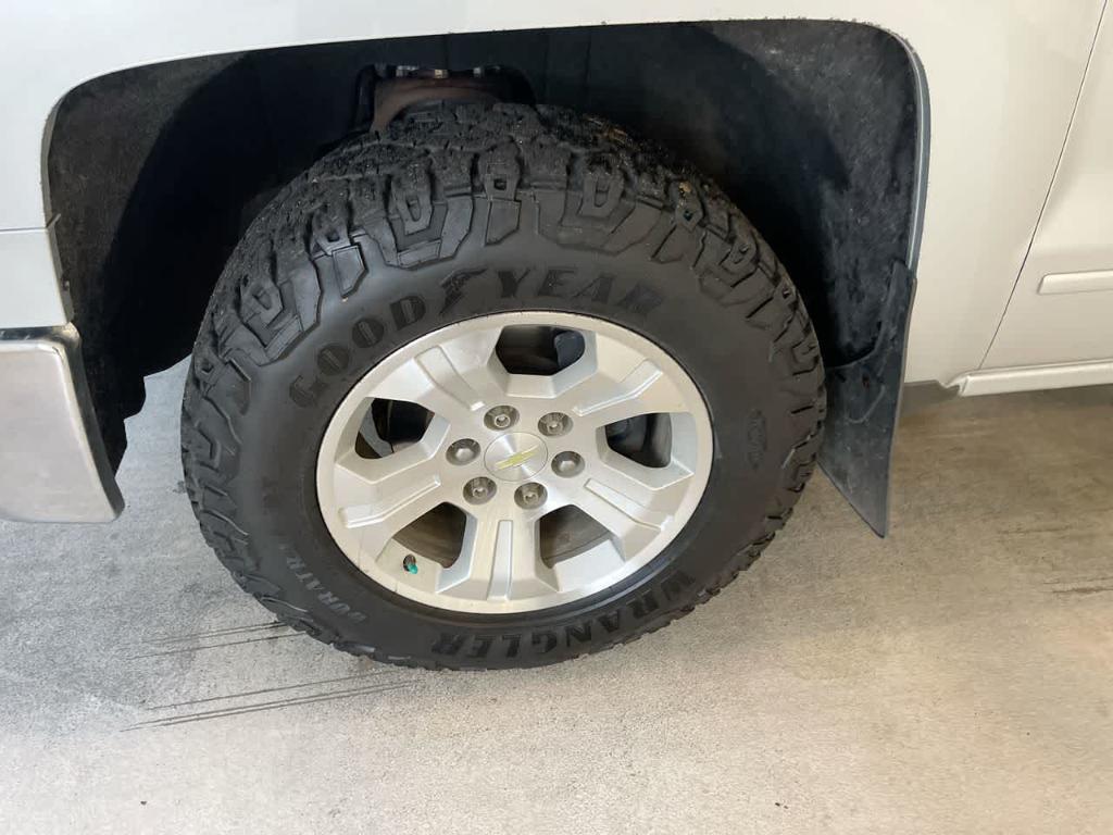 used 2015 Chevrolet Silverado 1500 car, priced at $15,592