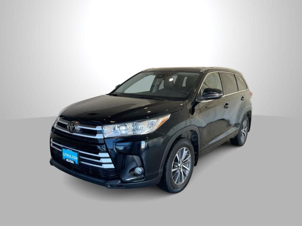 used 2018 Toyota Highlander car, priced at $25,371