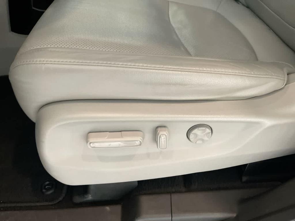 used 2019 Honda Odyssey car, priced at $27,072