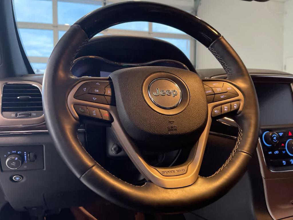 used 2015 Jeep Grand Cherokee car, priced at $16,335