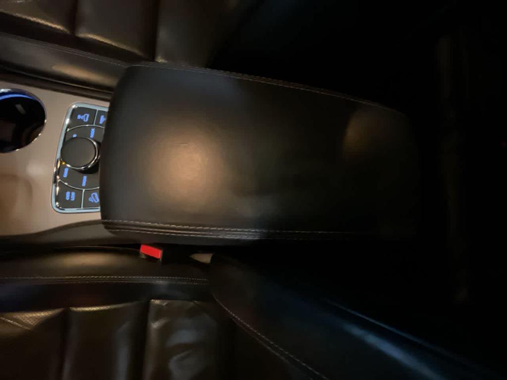 used 2015 Jeep Grand Cherokee car, priced at $16,335