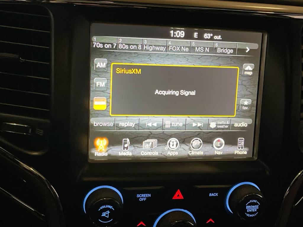 used 2015 Jeep Grand Cherokee car, priced at $16,335