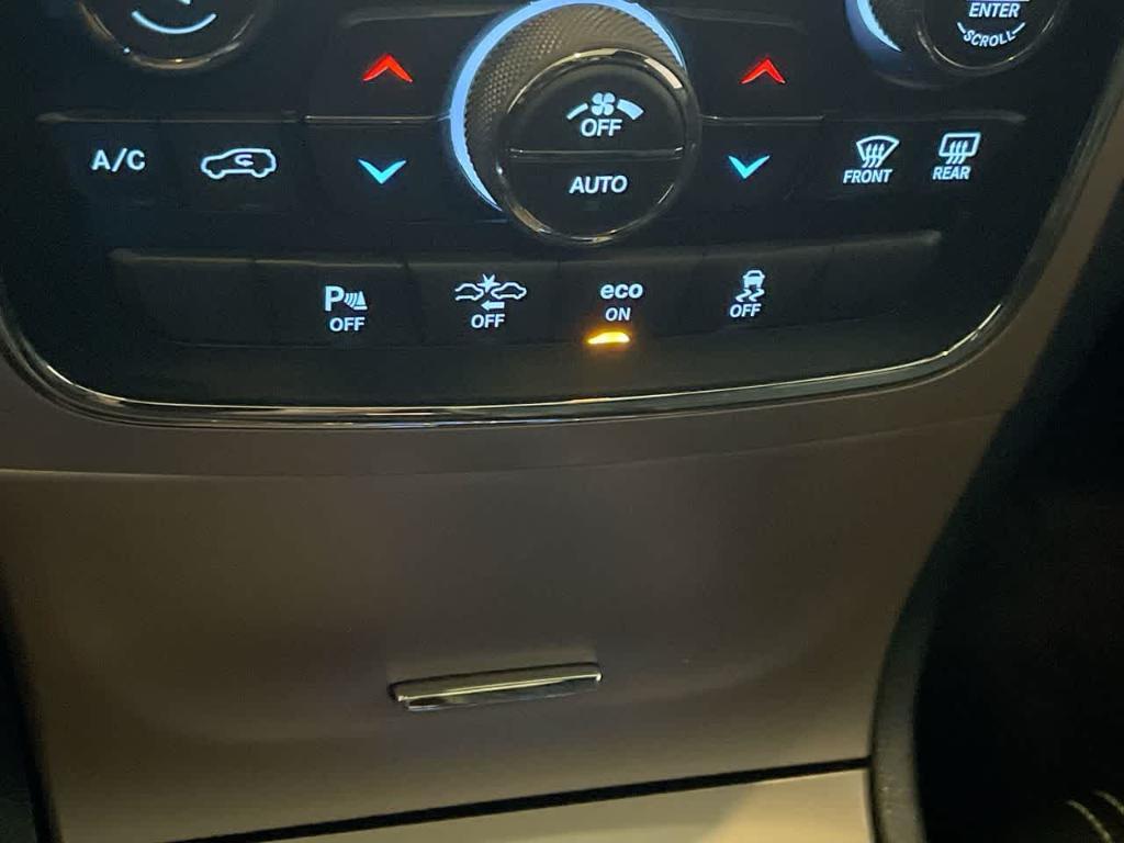 used 2015 Jeep Grand Cherokee car, priced at $16,335