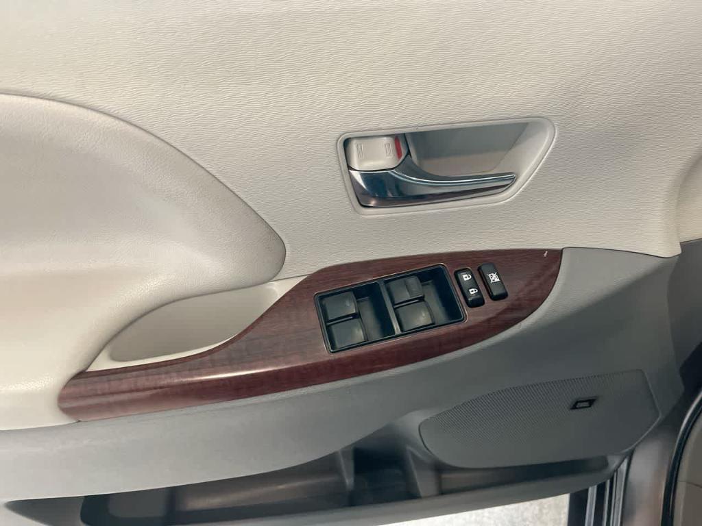 used 2014 Toyota Sienna car, priced at $18,411