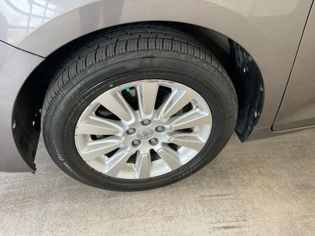 used 2014 Toyota Sienna car, priced at $18,411
