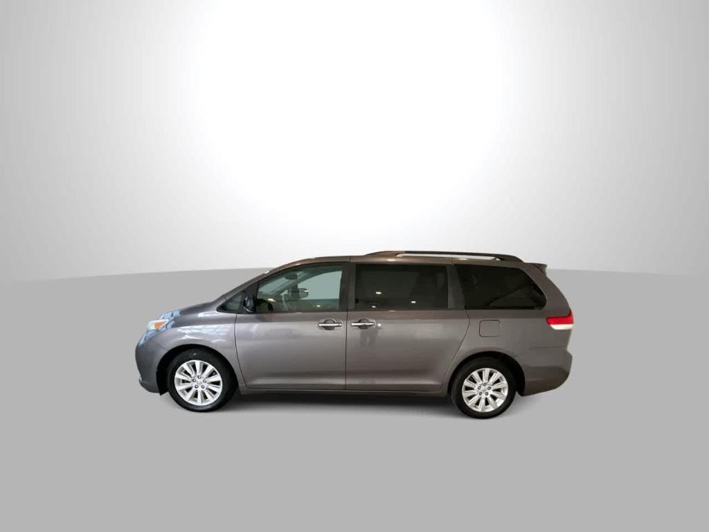used 2014 Toyota Sienna car, priced at $18,411