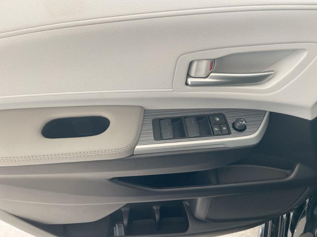 new 2025 Toyota Sienna car, priced at $50,835
