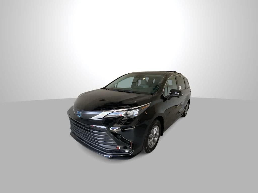 new 2025 Toyota Sienna car, priced at $50,835